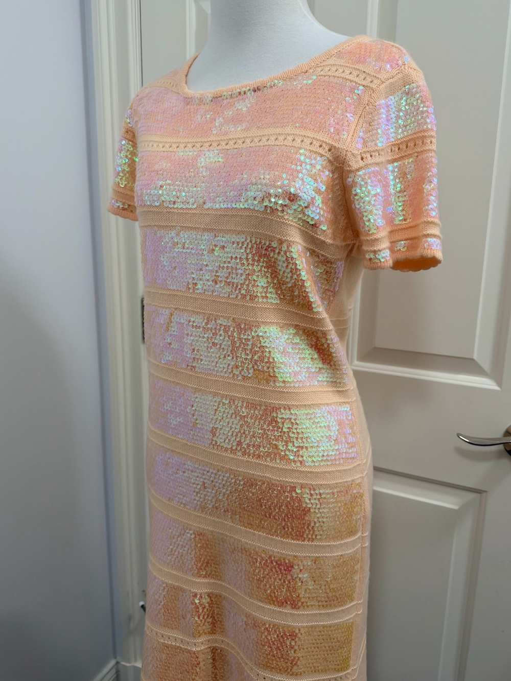Catherine Malandrino Iridescent Peach Sequin Knit Short-Sleeve Dress, size S